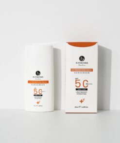 Kyokoshı Uv Protectıon Cream Sunscreenspf 50 | Spf50+ Pa++++ UVA UVB Yüksek Korumalı Leke Karşıtı Güneş Kremi